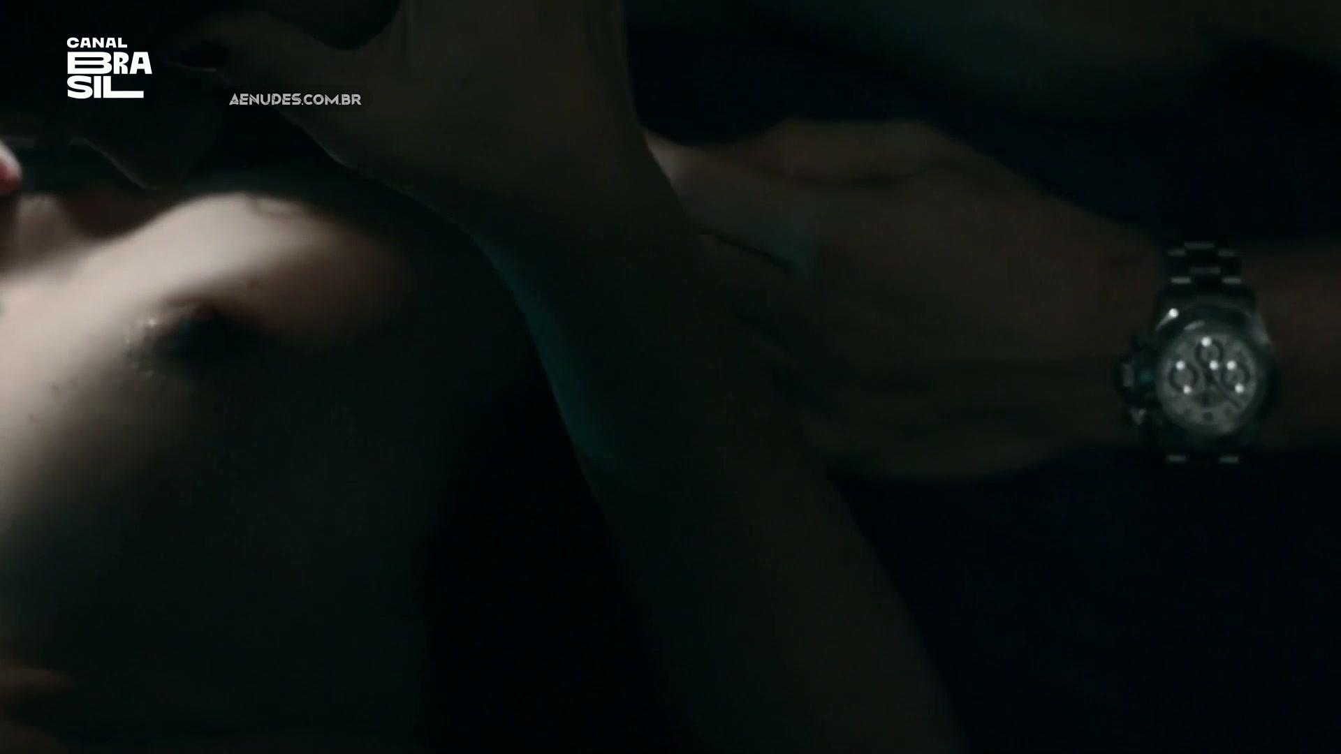 Veronica Debom nua e pelada cena de sexo em Copa Hotel (Série)