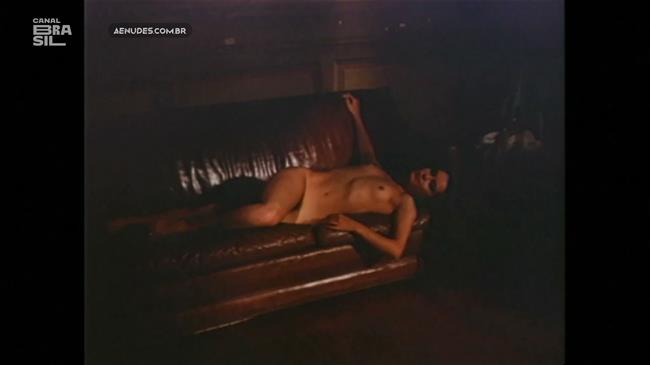 Lucelia Santos nua e pelada cena de sexo em Engracadinha (Filme)