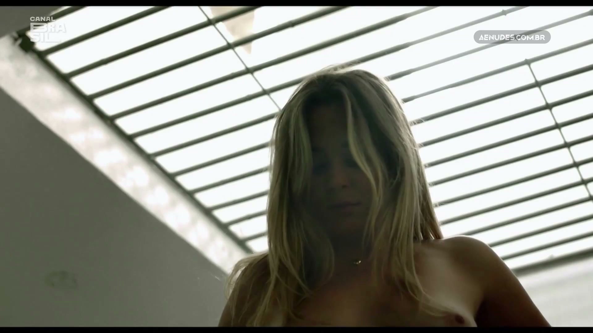 Juliana Lohmann nua pelada cena de sexo em A Ultima Chance (2017)