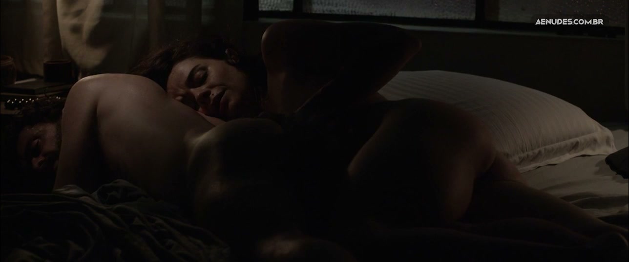 Raquel Karro nua pelada cena de sexo em Pendular (2017)